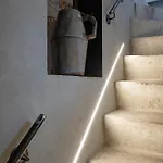 Camare 44 - Unique With Private Rooftop *