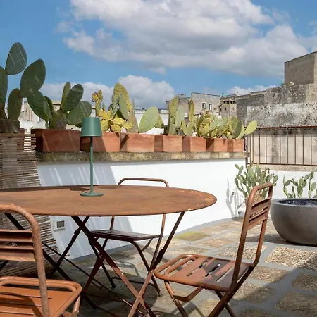 Camare 44 - Unique With Private Rooftop بيت للعطل سكورانو