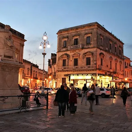 Vakantiehuis Camare 44 - Unique With Private Rooftop *