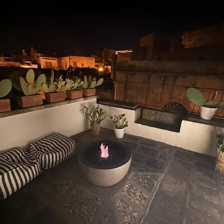 Дом отдыха Camare 44 - Unique With Private Rooftop Скоррано