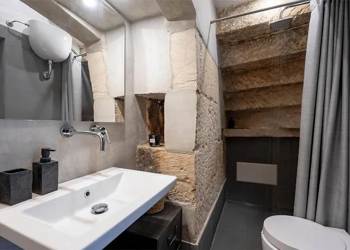Camare 44 - Unique With Private Rooftop Скоррано